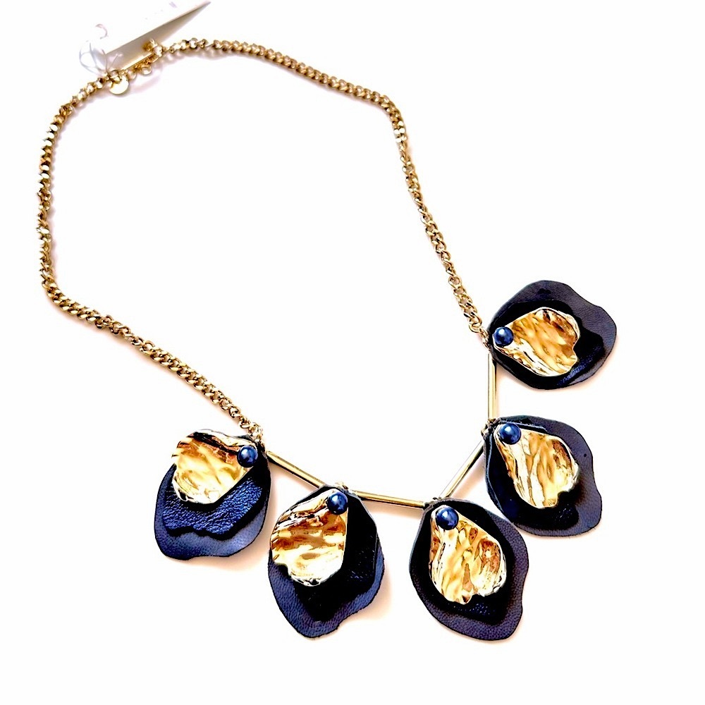 French Connection | Nwt Purple & Gold Flower Petal Mixed Media Bib Necklace $78